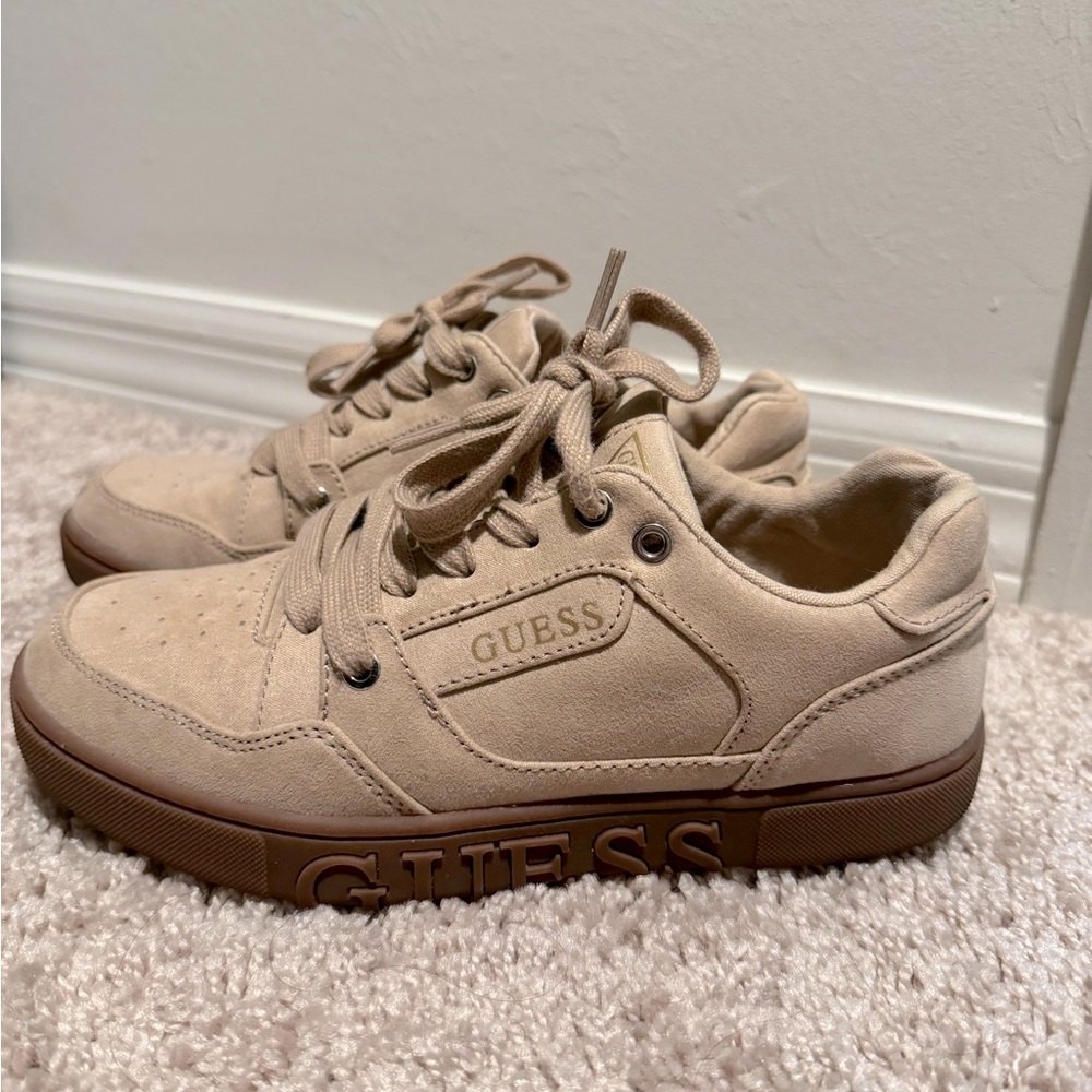 Guess Berkton Women’s Suede Beige Tan Sneaker